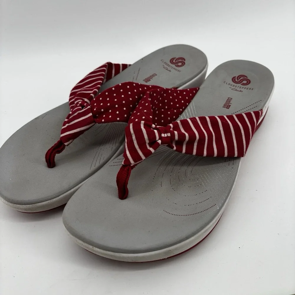 Clarks Cloudsteppers Arla Glison Polka Dot Thong SandalsWomen 10 Red UK7.5EU41.5
